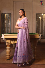 Lavender Purple Pure Mull Cotton Less Border Hand Painted Saree - Image 2