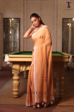 Orange Pure Mull Cotton Less Border Hand Painted Saree - Image 3