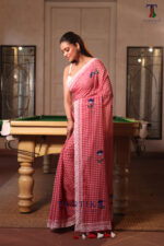 Red Pure Mull Cotton Less Border Hand Painted Saree - Image 3